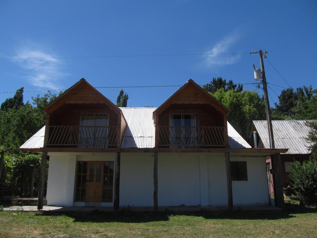 Camping & Hospedaje Rio Laja El Manzano  المظهر الخارجي الصورة