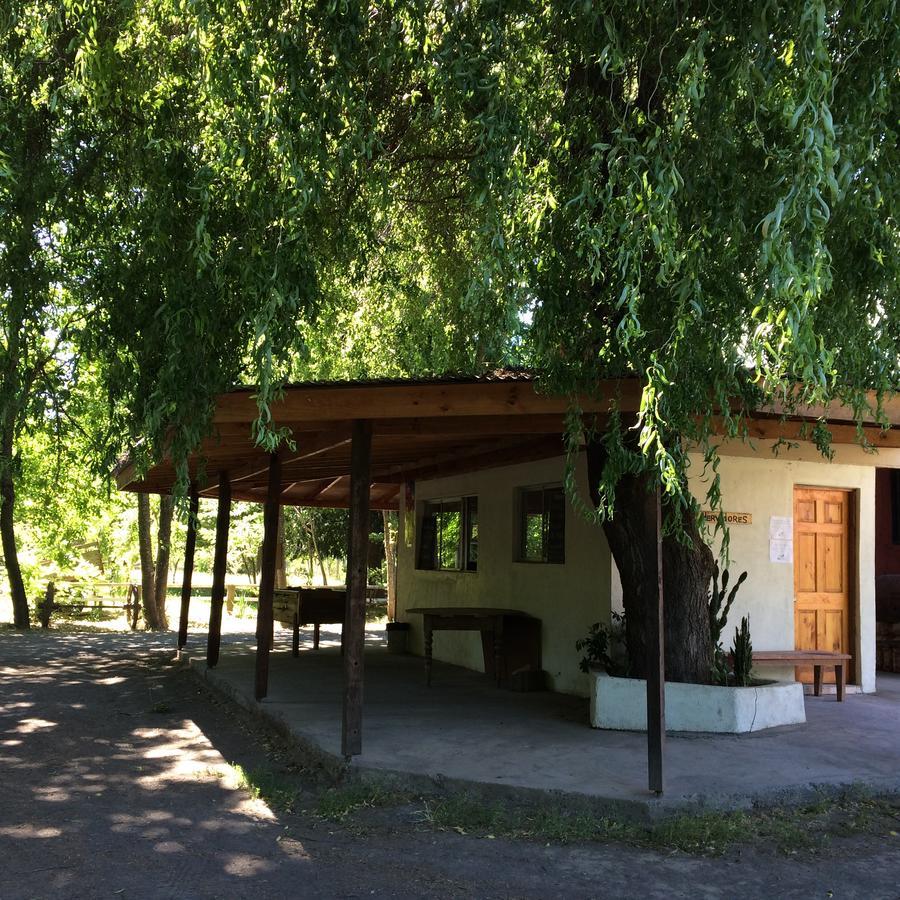 Camping & Hospedaje Rio Laja El Manzano  المظهر الخارجي الصورة