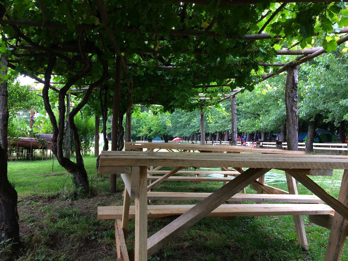 Camping & Hospedaje Rio Laja El Manzano  المظهر الخارجي الصورة