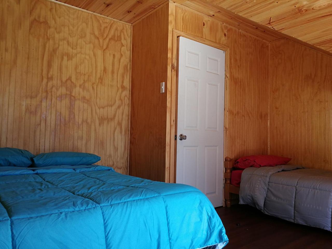 Camping & Hospedaje Rio Laja El Manzano  المظهر الخارجي الصورة